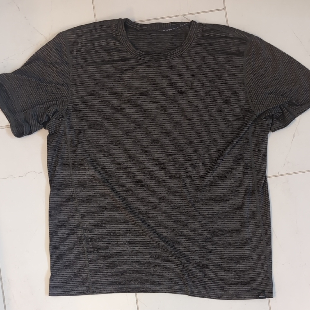 prAna Men’s Performance Short Sleeve Tee Gray Stripe - Size Medium - Tiny Hole